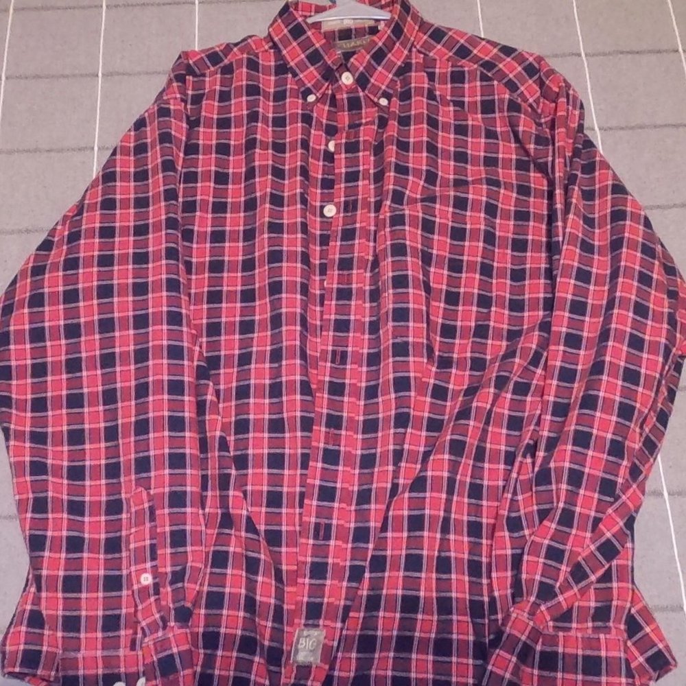 Large Khaki’s By Arrow Long Sleeve